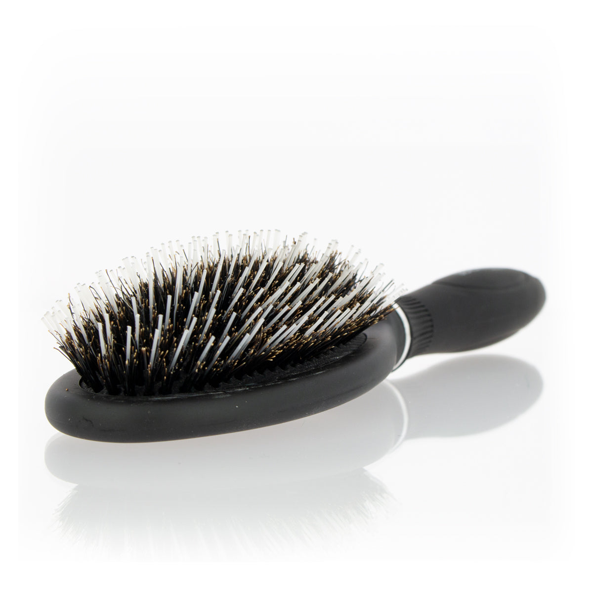 Brosse pneumatique ovale avec poils mixtes