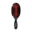 Brosse pneumatique avec poils mixtes