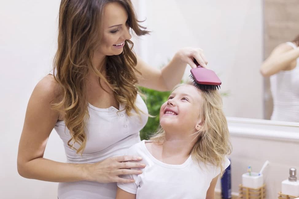 La coiffeuse enfant : cadeau idéal pour votre petite fille